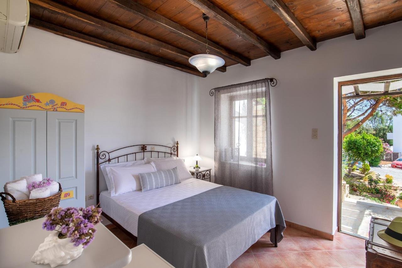 Cochili Rooms & Apartments อาโซลิมโนส ภายนอก รูปภาพ